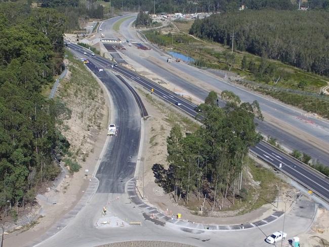 Planting of small shrubs and trees is well underway on the Nambucca Heads to Urunga upgrade of the Pacific Hwy.