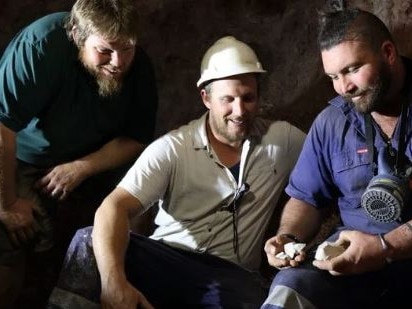 Colin ‘Cozza’ Kathagen, Matthew Kathagen and Leif Tanza (right) aka the Mooka Boys. Picture: Outback Opal Hunters