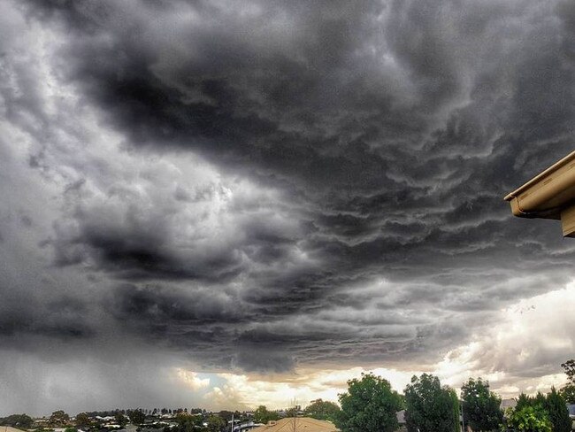 Dubbo weather, November 13,  2020. Picture: @chris_howster_howe/Instagram via NCA NewsWireSource: https://www.instagram.com/p/CHg1ht7hYEW/