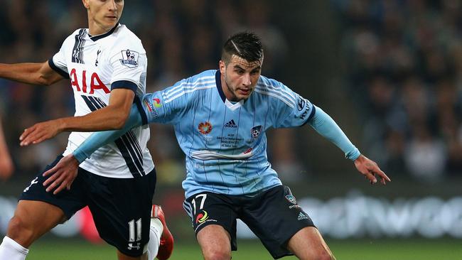 Antonis previously worked with Popovic at Sydney FC.