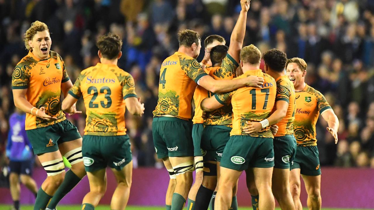 Australia win against Scotland Wallabies in last-minute mayhem, Spring Tour results news.au — Australias leading news site