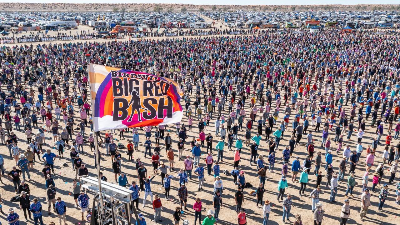 5,838 boot-scooters claim world record raising over $87,000 for Royal Flying Doctors at world’s most remote festival BIG RED BASH SMASH ‘NUTBUSH’ WORLD RECORD IN MOST AUSSIE TRIBUTE TO TINA TURNER . Picture: Supplied