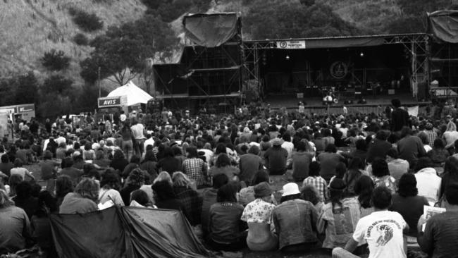 Crowds at the Sunbury Pop Festival in 1975.