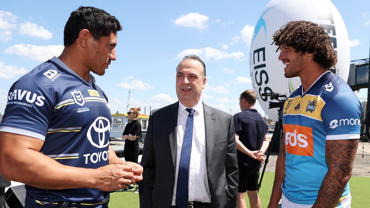 SYDNEY, AUSTRALIA - MARCH 04: ARL Chairman Peter V'landys talks to Jason Taumalolo of the Cowboys and Kevin Proctor of the Titans during the 2021 NRL Premiership Season Launch at White Bay Cruise Terminal on March 04, 2021 in Sydney, Australia. (Photo by Cameron Spencer/Getty Images)