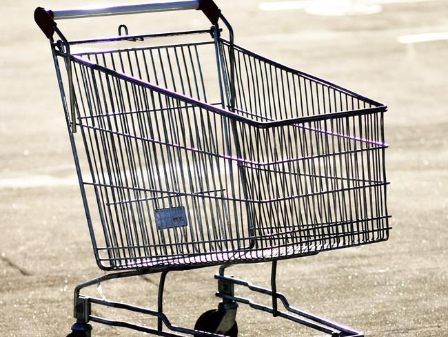 Abandoned shopping trolley. generic