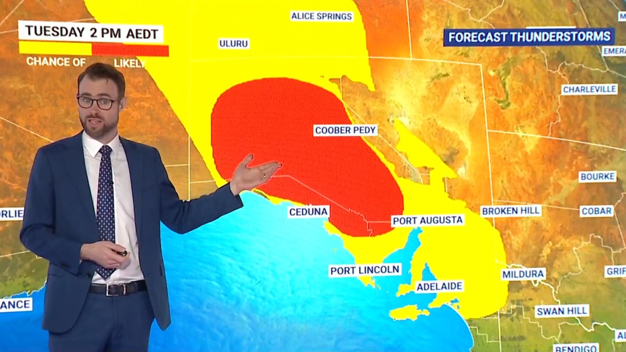 Qld and SA on track to experience hot and stormy weather