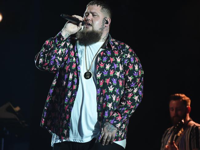 Rag 'n' Bone Man performs at Bluesfest in 2018.