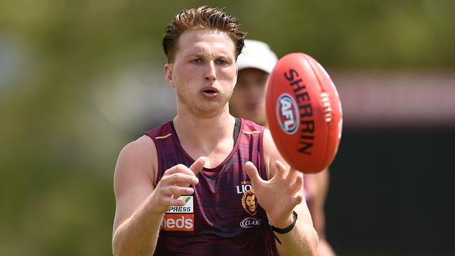 Alex Witherden in action during a Brisbane Lions training session. Picture: AAP Image/Albert Perez.