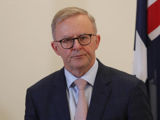 MELBOURNE, AUSTRALIA - NewsWire Photos, FEBRUARY 11, 2022. Federal Labor Leader Anthony Albanese holds a press conference in Melbourne after his meeting with the US Secretary of State Antony Blinken. Picture: NCA NewsWire / David Crosling.