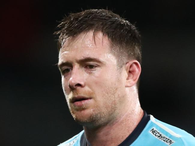 SYDNEY, AUSTRALIA - APRIL 27: Jed Holloway of the Waratahs is sent off during the round 11 Super Rugby match between the Waratahs and Sharks at Bankwest Stadium on April 27, 2019 in Sydney, Australia. (Photo by Mark Metcalfe/Getty Images)