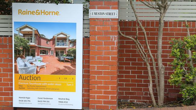 New listings have risen in the two largest locked-down markets of Sydney and Melbourne. Picture: NCA NewsWire / Gaye Gerard