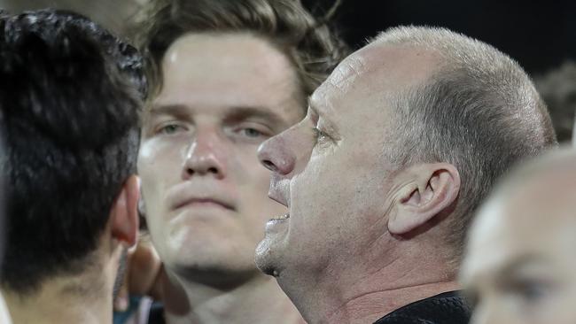 Power coach Ken Hinkley at three quarteer time with Jared Polec. Picture: SARAH REED