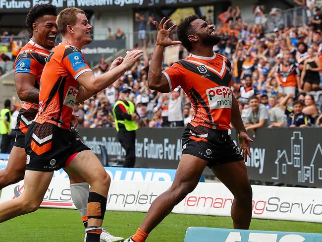 Sunia Turuva with the claw celebration. Pic: NRL