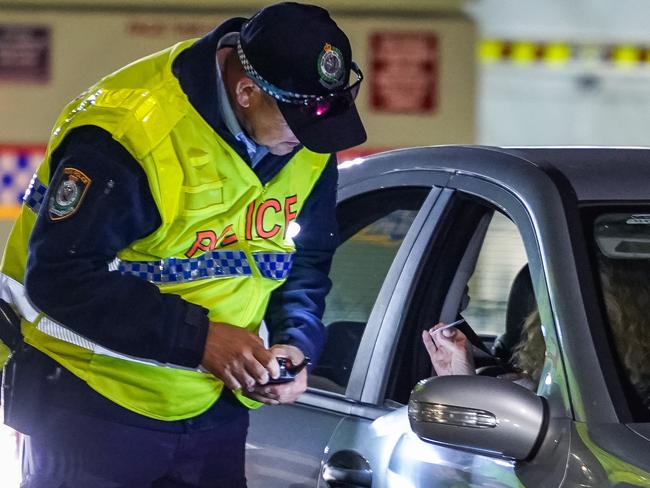 ALBURY, AUSTRALIA - NewsWire Photos JULY 23, 2020:    Border crossing check point in Wodonga Place Albury NSW.Picture: NCA NewsWire / Simon Dallinger