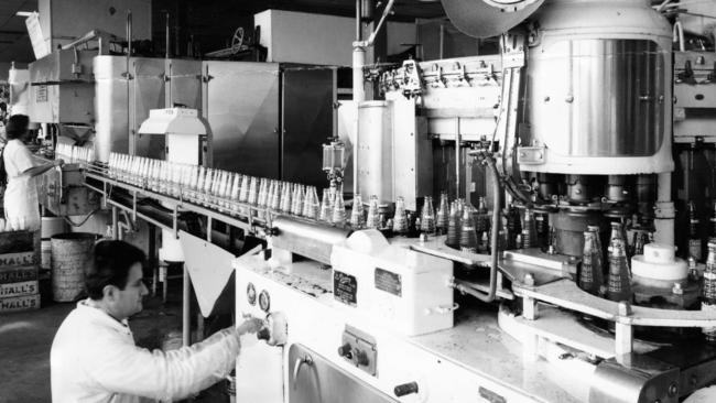 This automatic bottling machine at the Geo. Hall and Sons Limited factory on the Parade, Norwood. Photo: Neve Photography Pty Ltd.