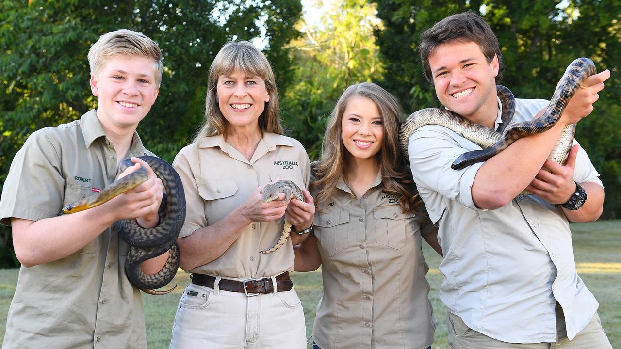 Crikey! It's The Irwins to premier on Animal Planet on October 28 | The  Courier Mail
