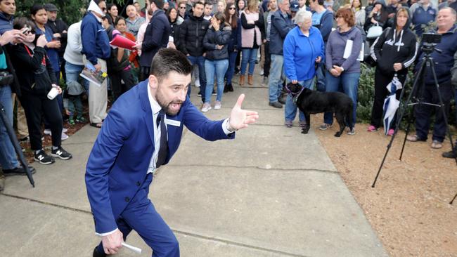 Melbourne auctioneer Fabian Sanelli suggests making the other bidders think “you have deeper pockets, fake it until you make it”. Picture: Andrew Henshaw