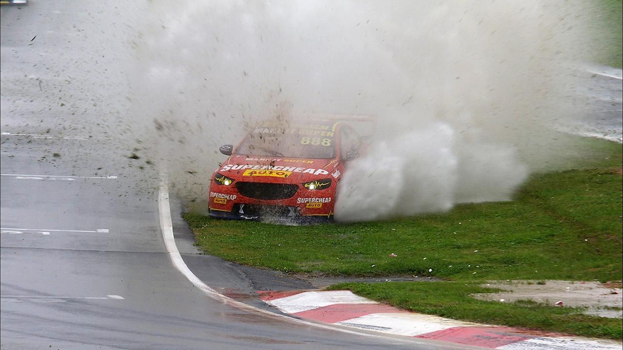 Bathurst 1000 2022 Practice: Weather, Flood, Rain: Jamie Whincup ...