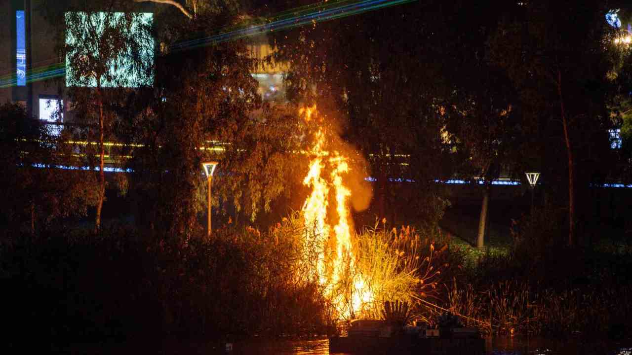 Last year: Adelaide's 9pm fireworks spark blaze on riverbank