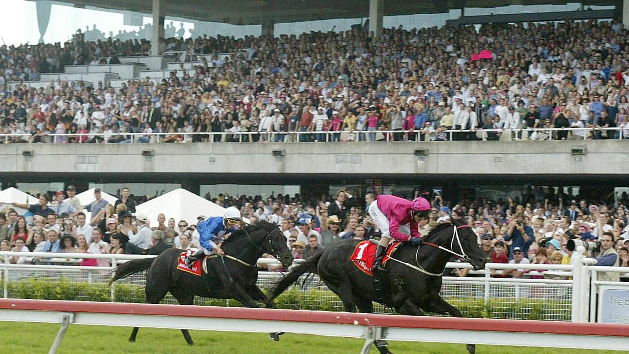 SPORT randwick races...Race 6 Queen Elizabeth Stakes Lonhro's farewell race..Lonhro finishes 2nd to Grand Armee (out of picture).......pic mark evans 17/04/04