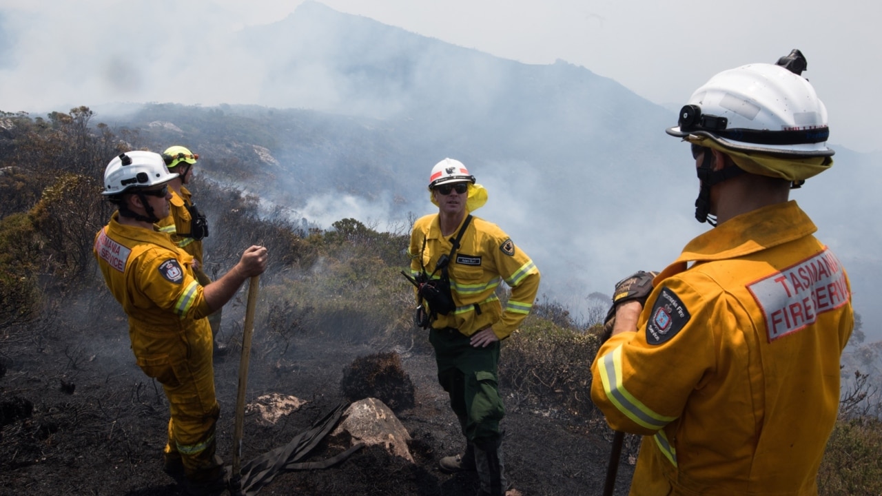 Firefighters continue to battle out-of-control Tasmania bushfires