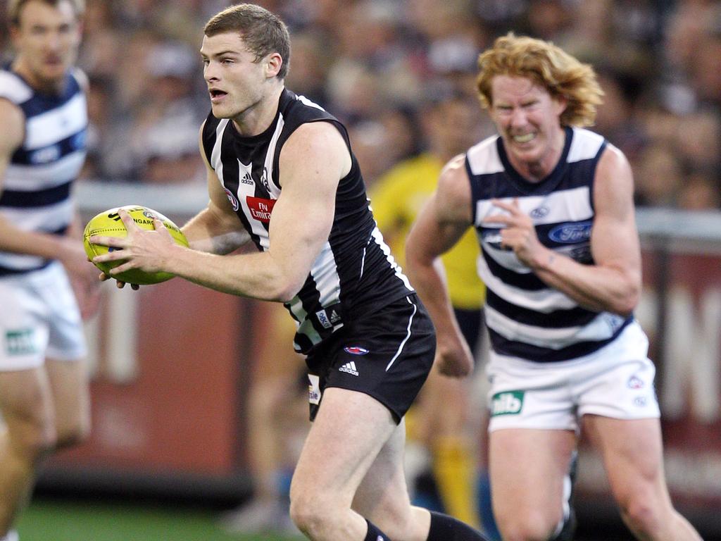 Heath Shaw in action against Geelong during the 2010 preliminary final.