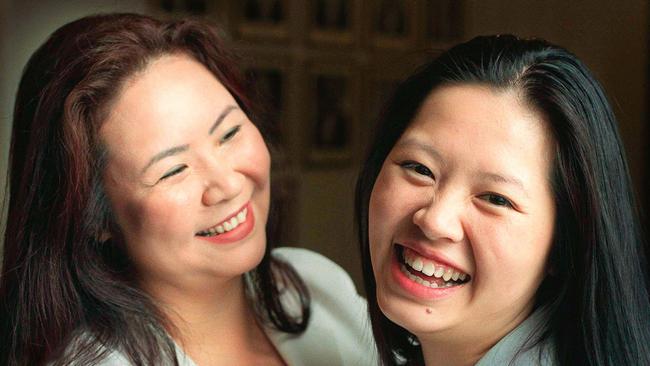 Tan Le, right, in 1998 after being named Young Australian of the Year, with her mother, Mai Ho. Picture: Craig Borrow