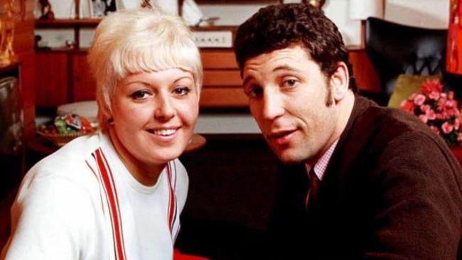 Tom Jones’s Wife Of 59 Years Melinda Woodward Dies Au — Australia’s Leading News Site