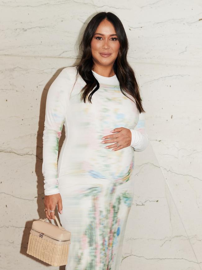 Lou O’Neill showed off her baby bump at a fundraiser in September.