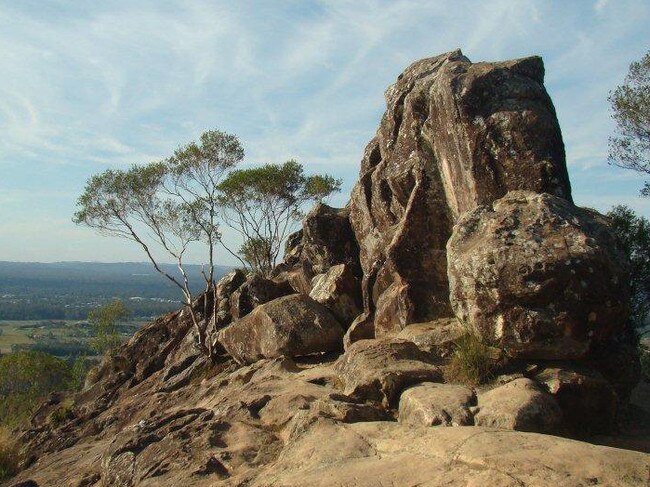 Good morning,Photo taken yesterday from the top of mount Ngungun (Glasshouses Mountains).Alex Vuille. 0423472674