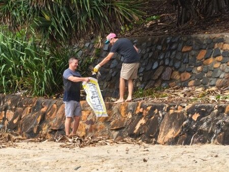 Coolum cafe cleans up with volunteer support