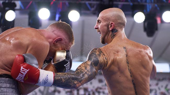 Luke Jackson (left) and Tyson Lantry compete during the Undercard fight on December 16, 2020 in Sydney, Australia. Photo: Brett Hemmings/Getty Images.