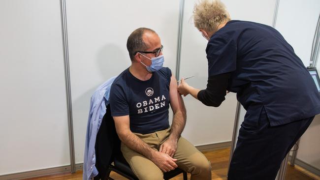 The Acting Victorian Premier, James Merlino is injected with a dose of Covid-19 vaccine on Friday. Picture: Pool via NCA NewsWire