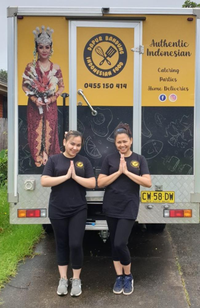 Founder Jenny Cleverly (right) with daughter and staff member Viana Cleverly from Dapur Bandung Indonesian Food Truck.