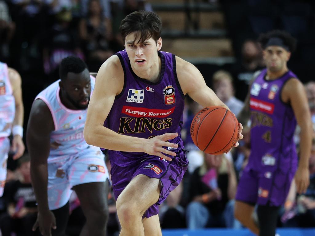 Alex Toohey looms as a potential ace in the hole for Sydney as it searches for a winning recipe without Xavier Cooks. Picture: Getty Images