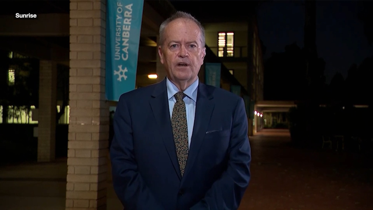 Shorten calls for tit-for-tat tariffs