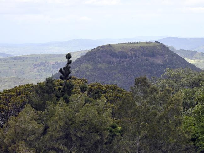 Tabletop Mountain  from Tourist Road.  Picture: Bev Lacey