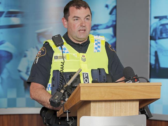 Acting Inspector Jim Semmens speaking to reporters about a body found by the side of Colebrook Rd in Richmond. Picture: PATRICK GEE