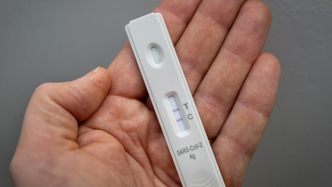If Australians take a rapid antigen test and return a positive result they are required to isolate for seven days. Picture: Odd Anderson / AFP