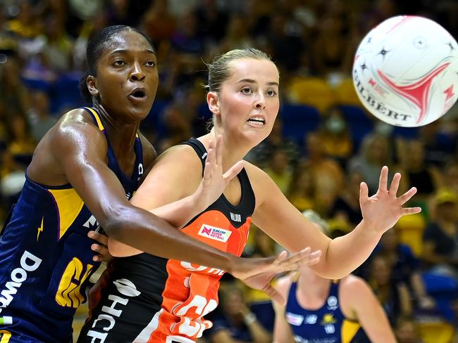 Kadie-Ann Dehaney of the Lightning and Matisse Letherbarrow of the Giants compete for the ball during the round one Super Netball match between the Sunshine Coast Lightning and the GWS Giants. Picture: Getty Images