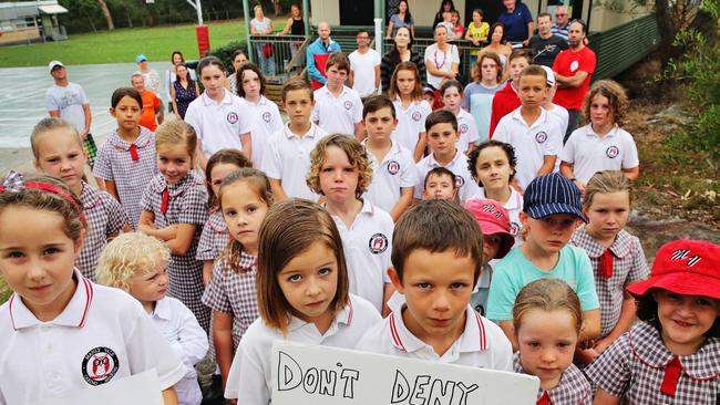 Warringah Council plans to give the red light to a land grab for part of Manly Warringah War Memorial Park, which is needed for bushfire protection.. Picture: Braden Fastier