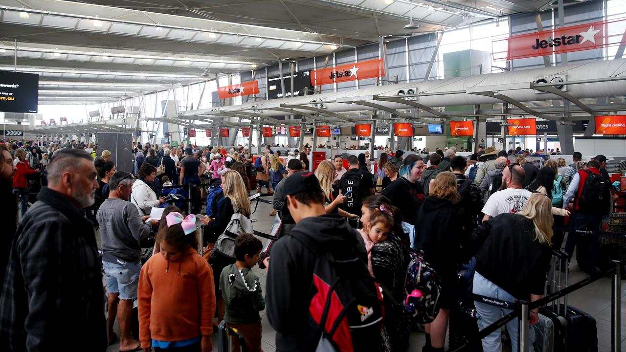 Passengers are urged to allow enough time at the airport before their departure and check the status of their flight online. Picture: NCA NewsWire / Nikki Short