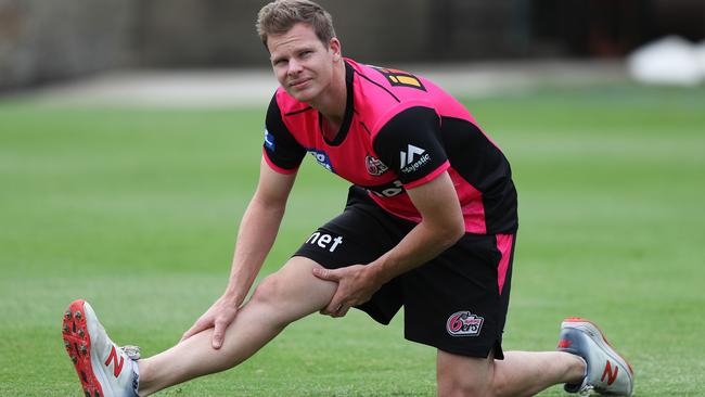 Steve Smith training with the Sydney Sixers at the SCG. Picture: Brett Costello