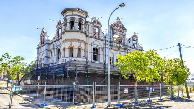 The Broadway Hotel at Woolloongabba. Picture: AAP/Richard Walker