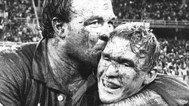 Wally Lewis and Allan Langer celebrate after Queensland’s series win in 1997.