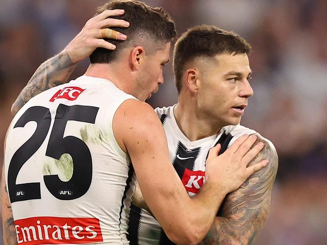 PERTH, AUSTRALIA - MAY 08: Jamie Elliott of the Magpies celebrates a goal during the round nine AFL match between Fremantle Dockers and Collingwood Magpies at Optus Stadium, on May 08, 2025, in Perth, Australia. (Photo by Paul Kane/Getty Images)