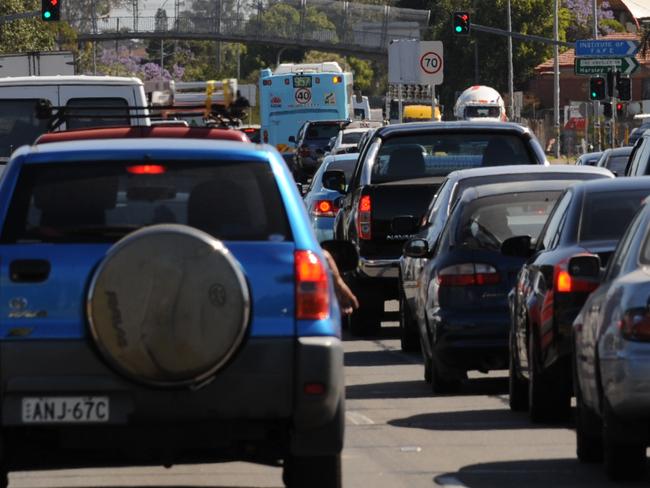 News Corp - Traffic bottlenecks are all over Sydney.  This one is the corner of the Cumberland Highway and Victoria Street in Smithfield NSW Australia taken at around 3.15pm