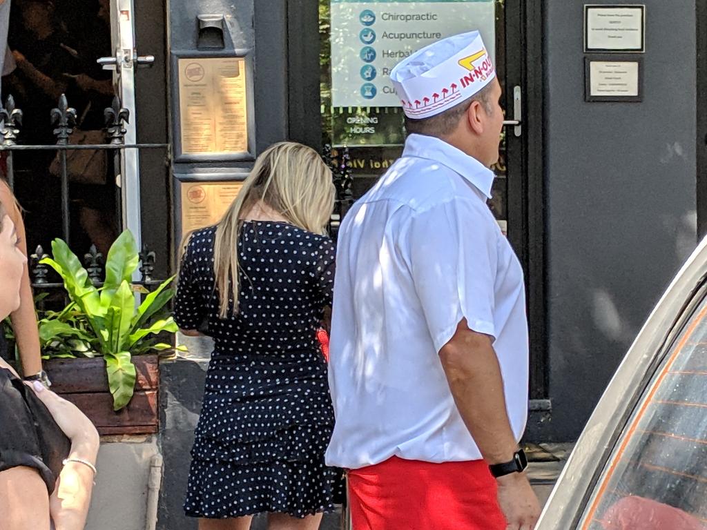 Manager Eric has been flown in by In-N-Out and is personally welcoming every customer.