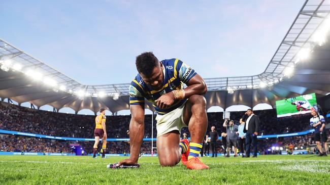 Eels fans have a new idol to praise. Photo: Matt King/Getty Images