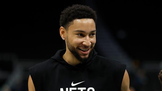 MILWAUKEE, WISCONSIN - OCTOBER 26: Ben Simmons #10 of the Brooklyn Nets warms up before the game against the Milwaukee Bucks at Fiserv Forum on October 26, 2022 in Milwaukee, Wisconsin. NOTE TO USER: User expressly acknowledges and agrees that, by downloading and or using this photograph, User is consenting to the terms and conditions of the Getty Images License Agreement. John Fisher/Getty Images/AFP